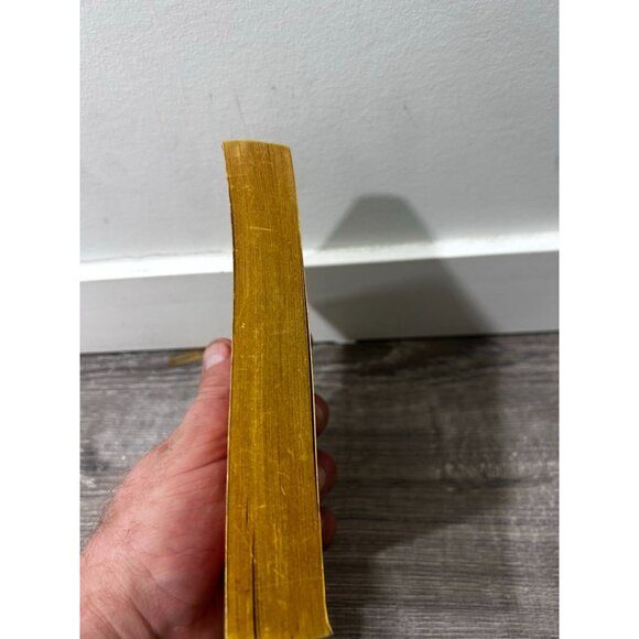 Sharra's Exile Novel by Marion Zimmer Bradley Paperback 1981 - Picture 4 of 5